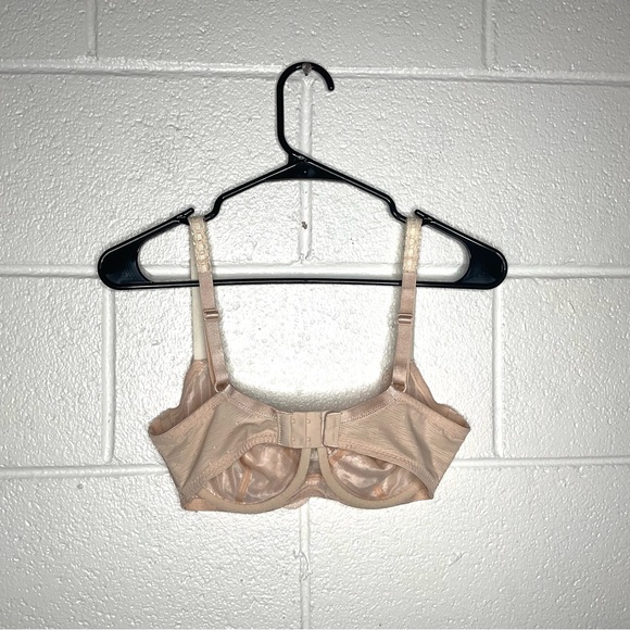 < Vintage Paramour Lace Unpadded Bra > - Picture 4 of 4